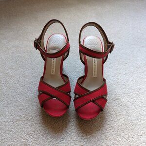 Dana Buchman Women's Red Canvas Peep Toe Slingback Cork Wedge Heel "Drew" Sz 8